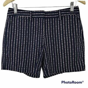 Lands End Not-Too-Low-Rise Polka Dot Shorts Size 2 Stretch Pockets Casual Retro